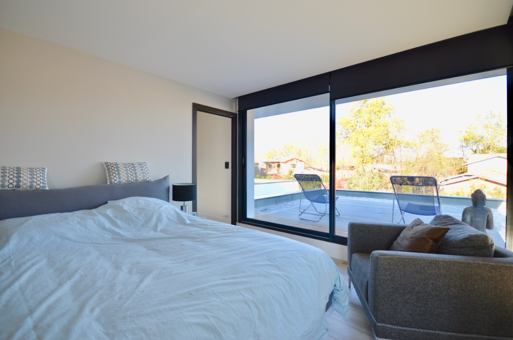 Maison cubique avec piscine à Lège Cap Ferret bourg