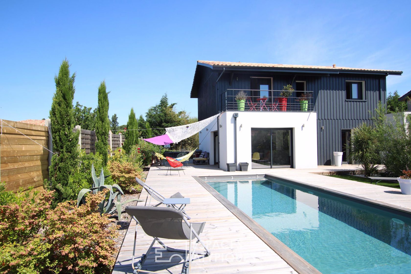 Maison d’architecte avec piscine proche du port de la Teste