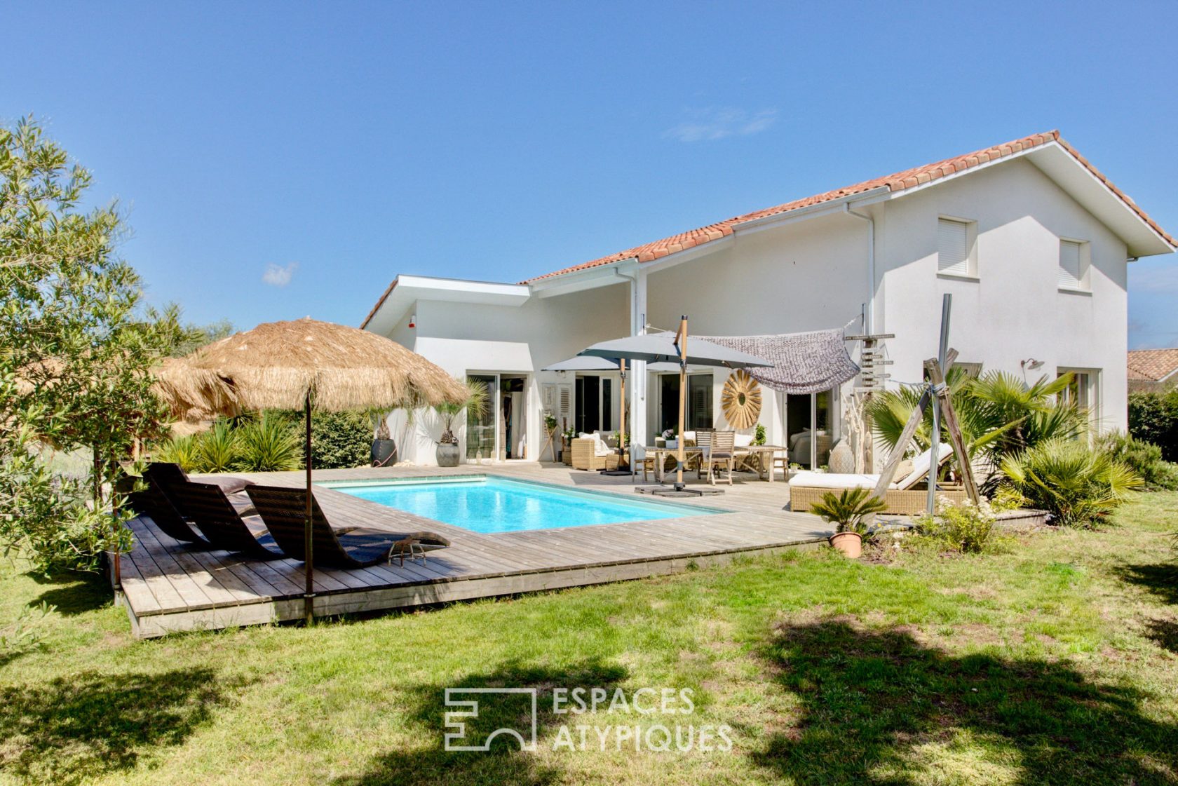 Maison contemporaine esprit ethnique chic
