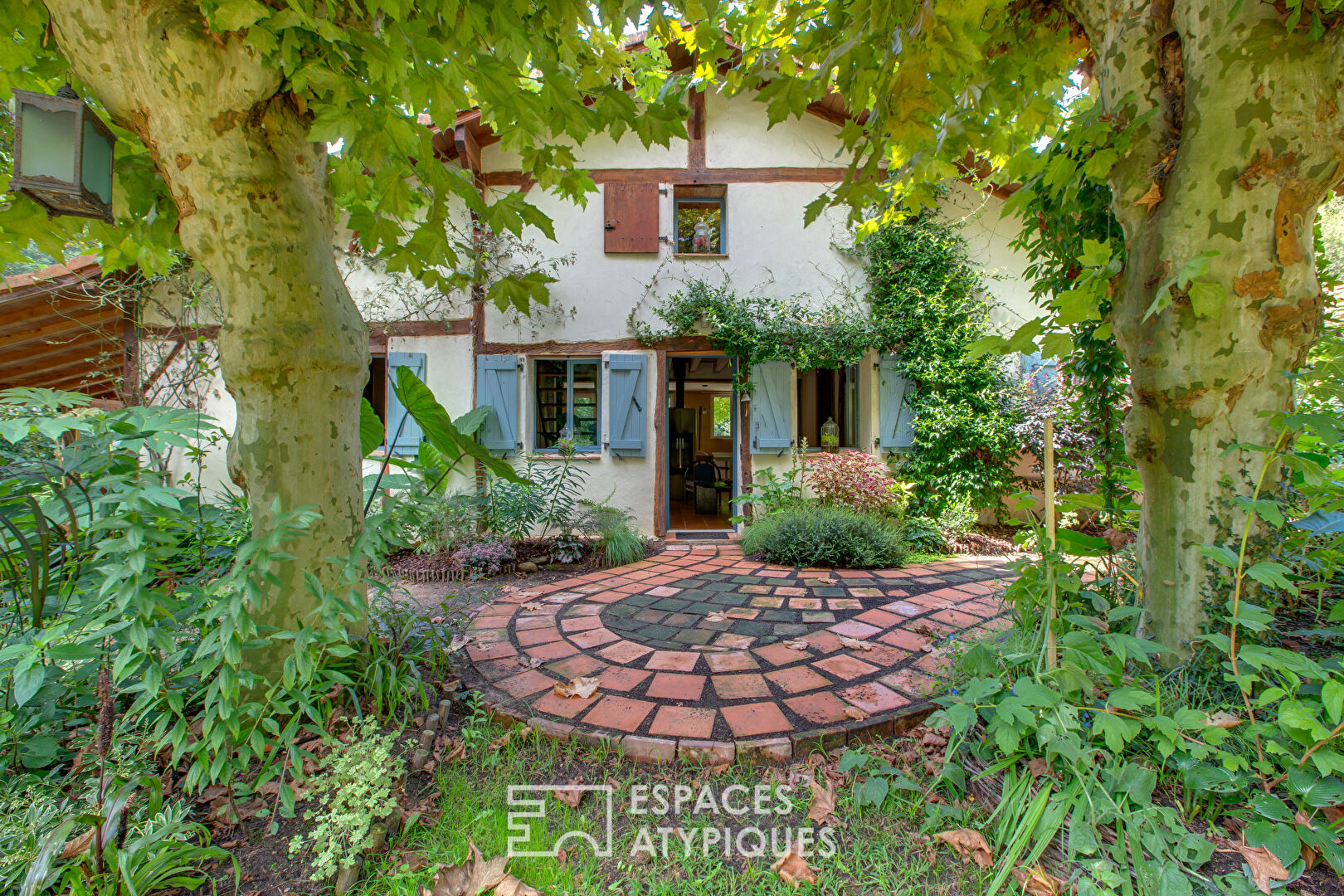 Landes house in the heart of nature