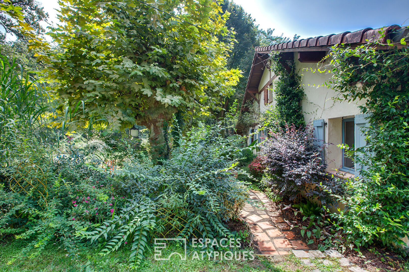 Landes house in the heart of nature
