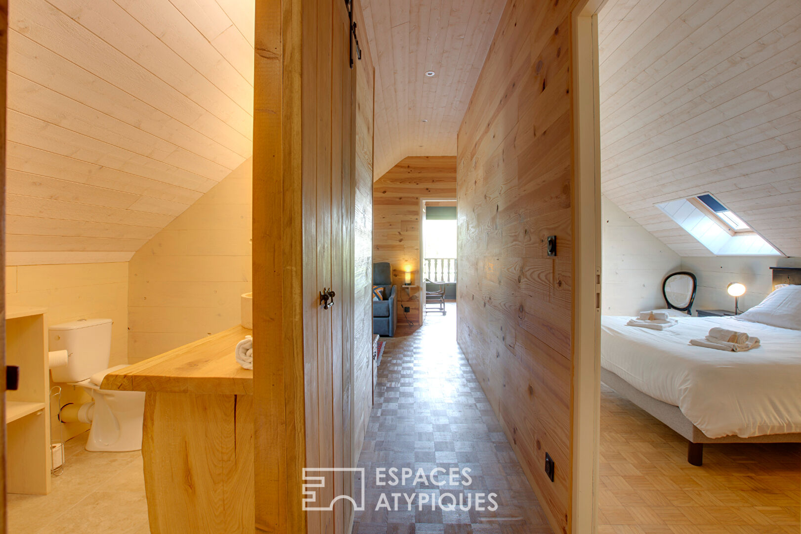 Contemporary elegance in the heart of a chalet atmosphere