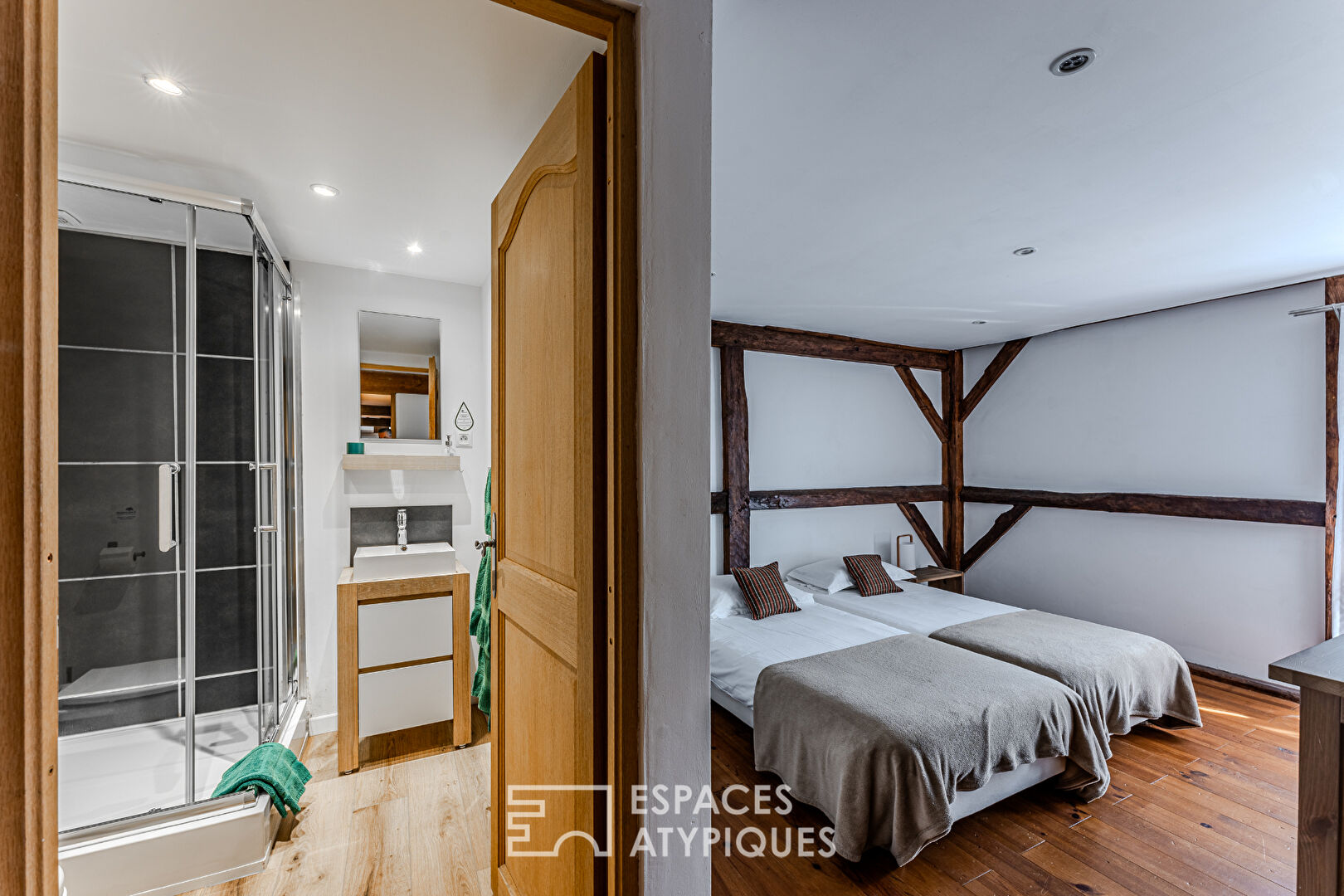 Maison de Maître aux abords du lac totalement rénovée