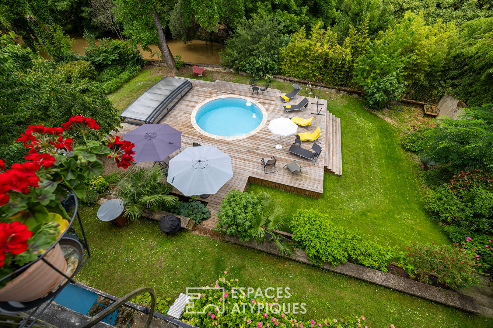Charming residence in the heart of the city and its high-end guest rooms