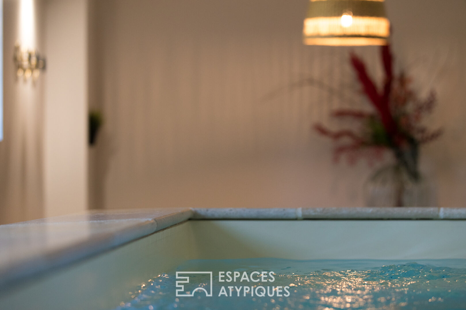 Charming residence in the heart of the city and its high-end guest rooms