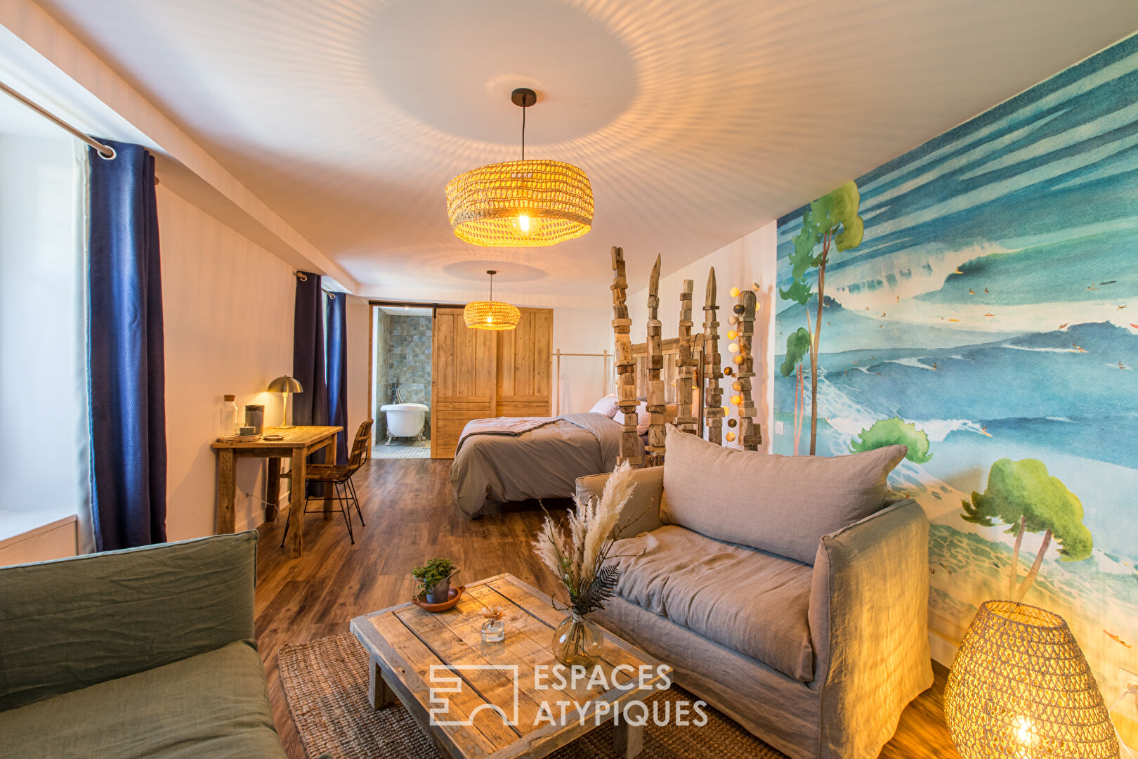 Charming residence in the heart of the city and its high-end guest rooms