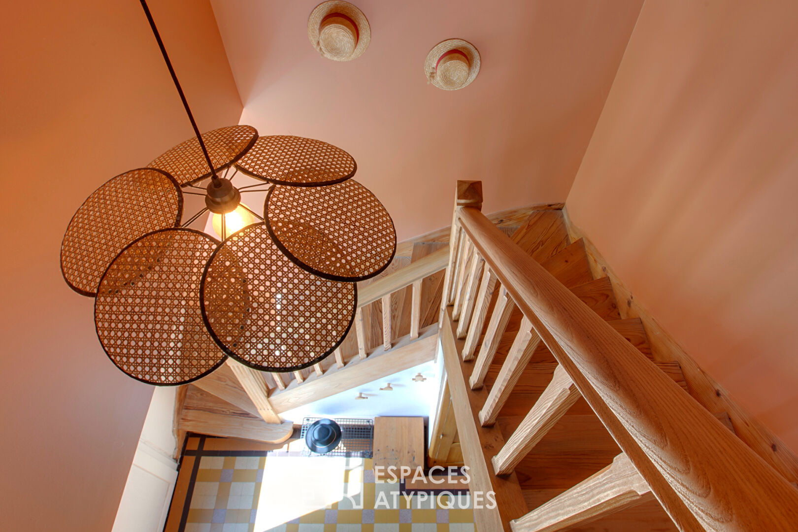 Charming 1930s house in the heart of town