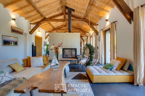 Exceptional estate with Napoleonic charm in a natural setting