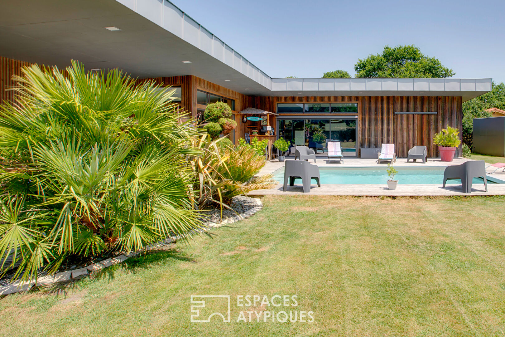 Villa de plain pied à l’architecture contemporaine