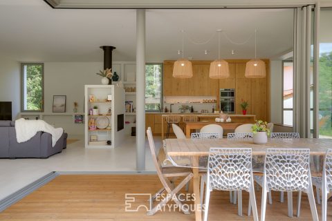 Minimalist elegance and open spaces close to the beaches