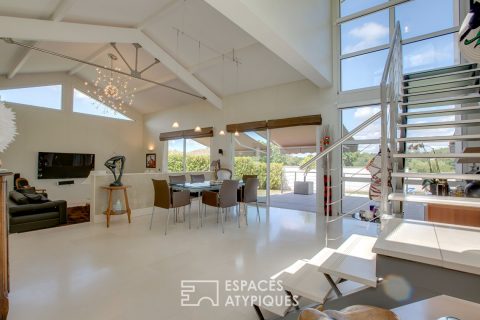 Maison d’architecte aux portes du futur golf