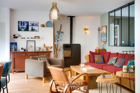 Villa avec piscine entre forêt et océan