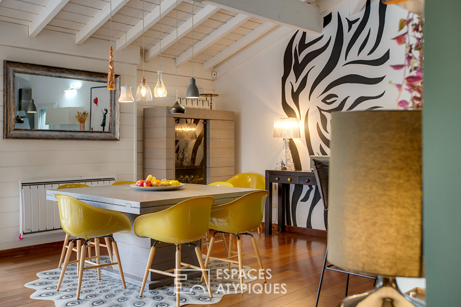 Elégance contemporaine au coeur d’un écrin boisé