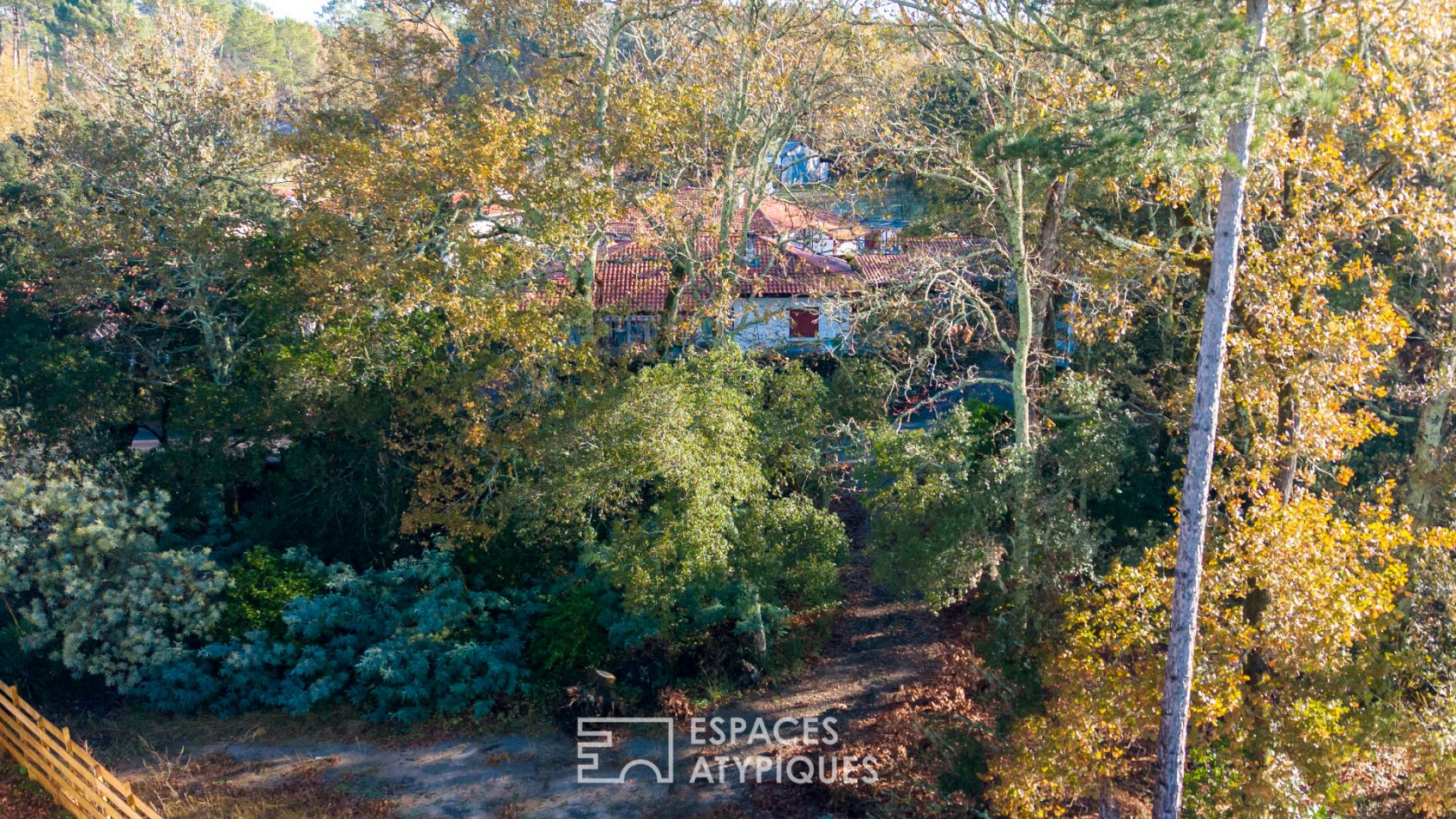 Terrain constructible à 10 km des plages landaises