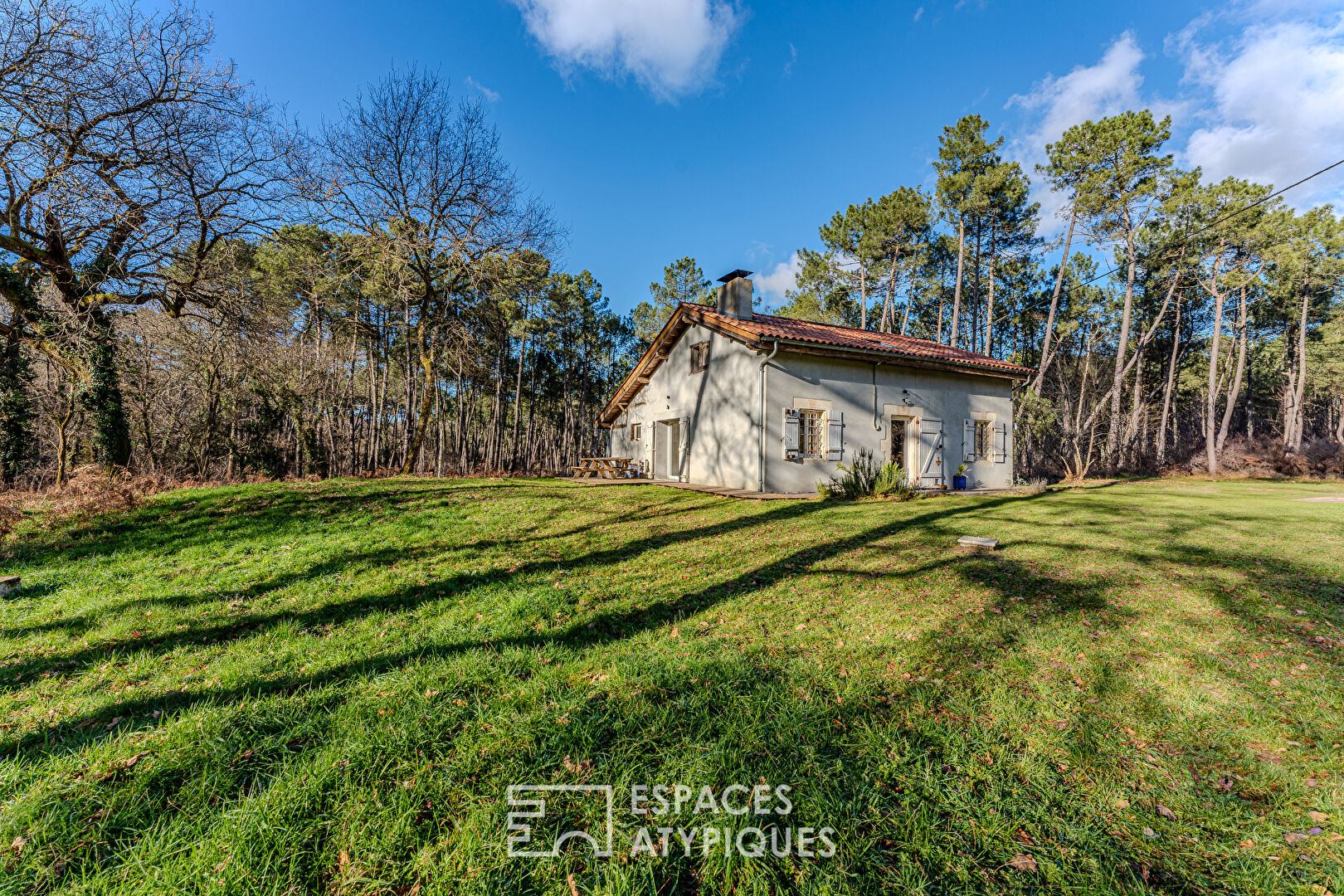 Maison Forestière Landaise : un havre de paix aux multiples projets