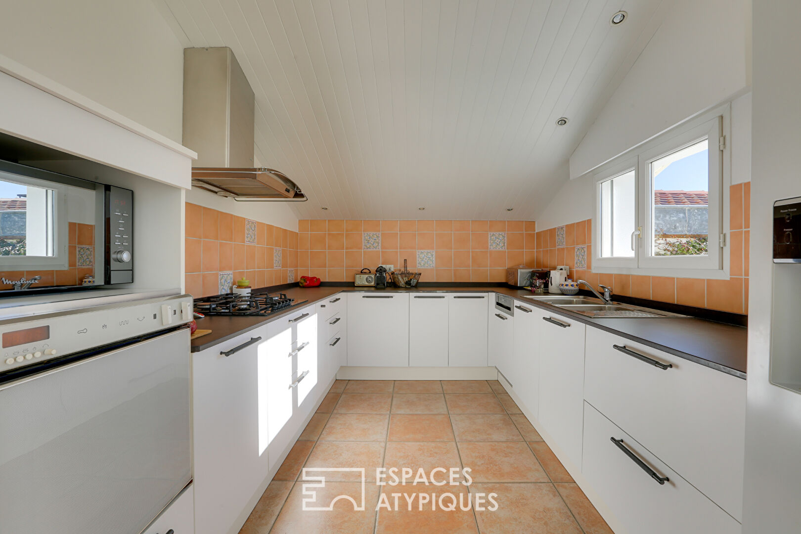 Maison familiale lumineuse dans quartier calme