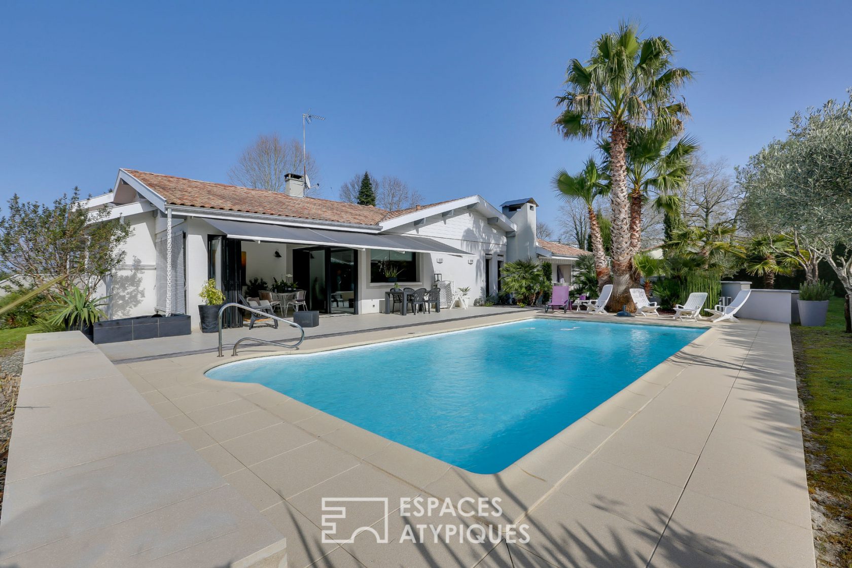 Maison d’architecte avec piscine