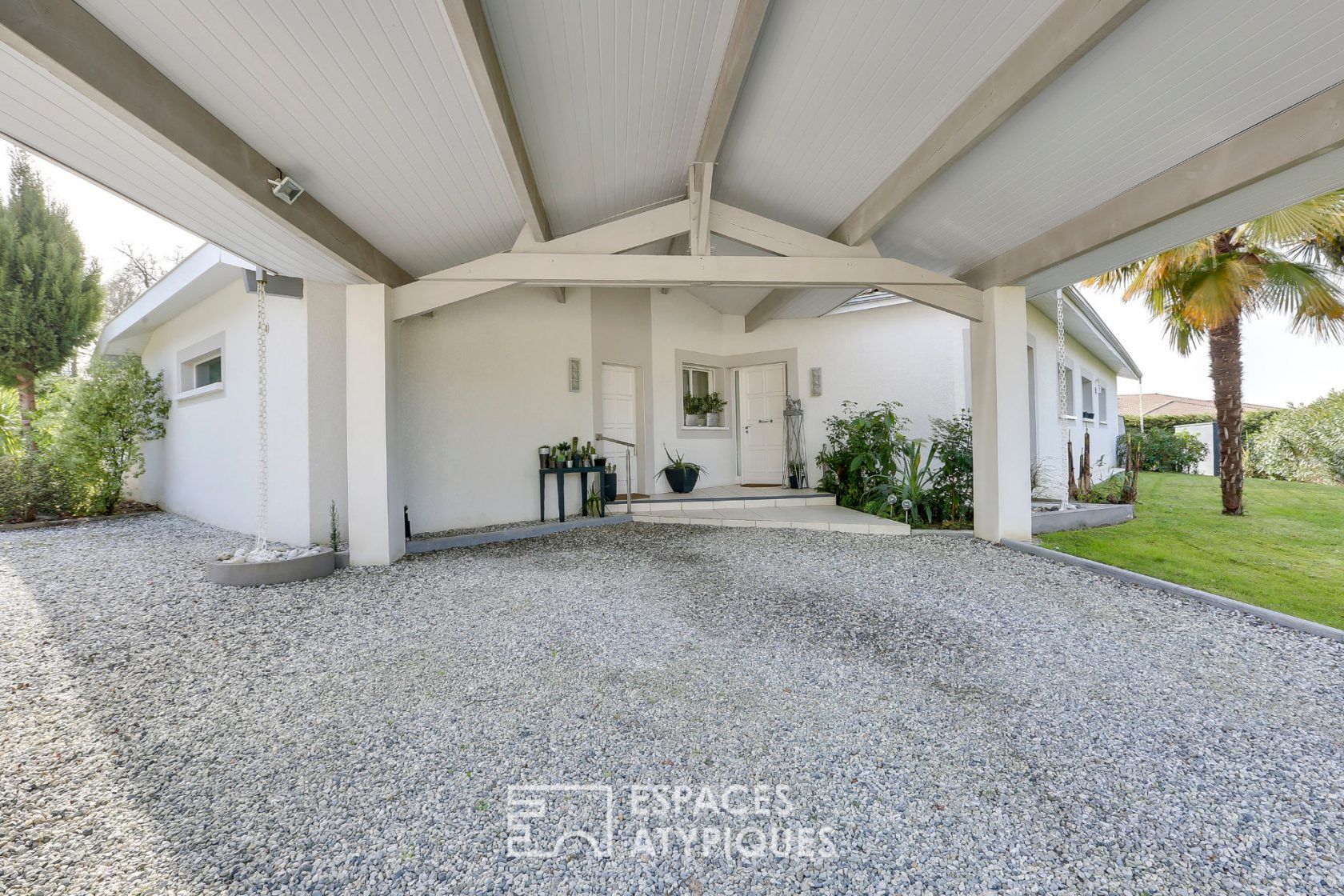 Maison d’architecte avec piscine