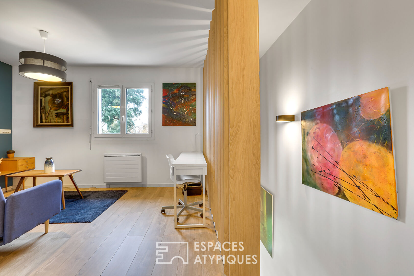 La lumineuse contemporaine