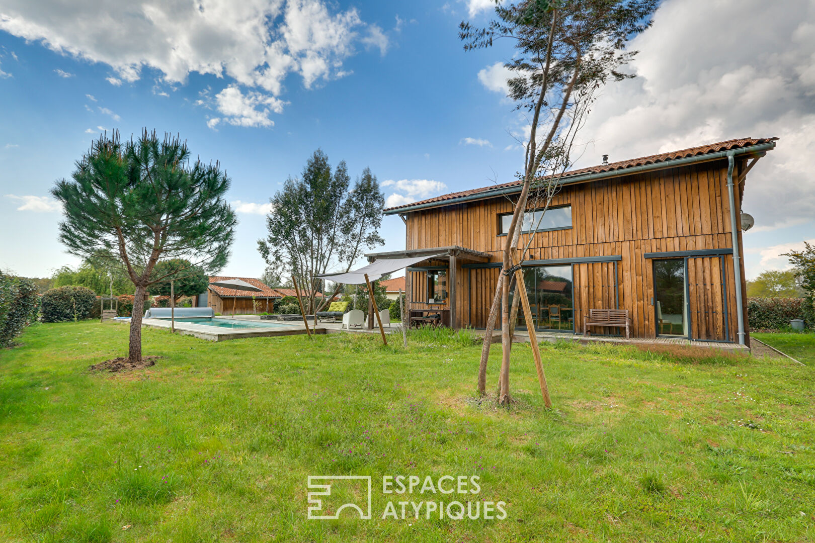 Ecological house in Saint Julien En Born