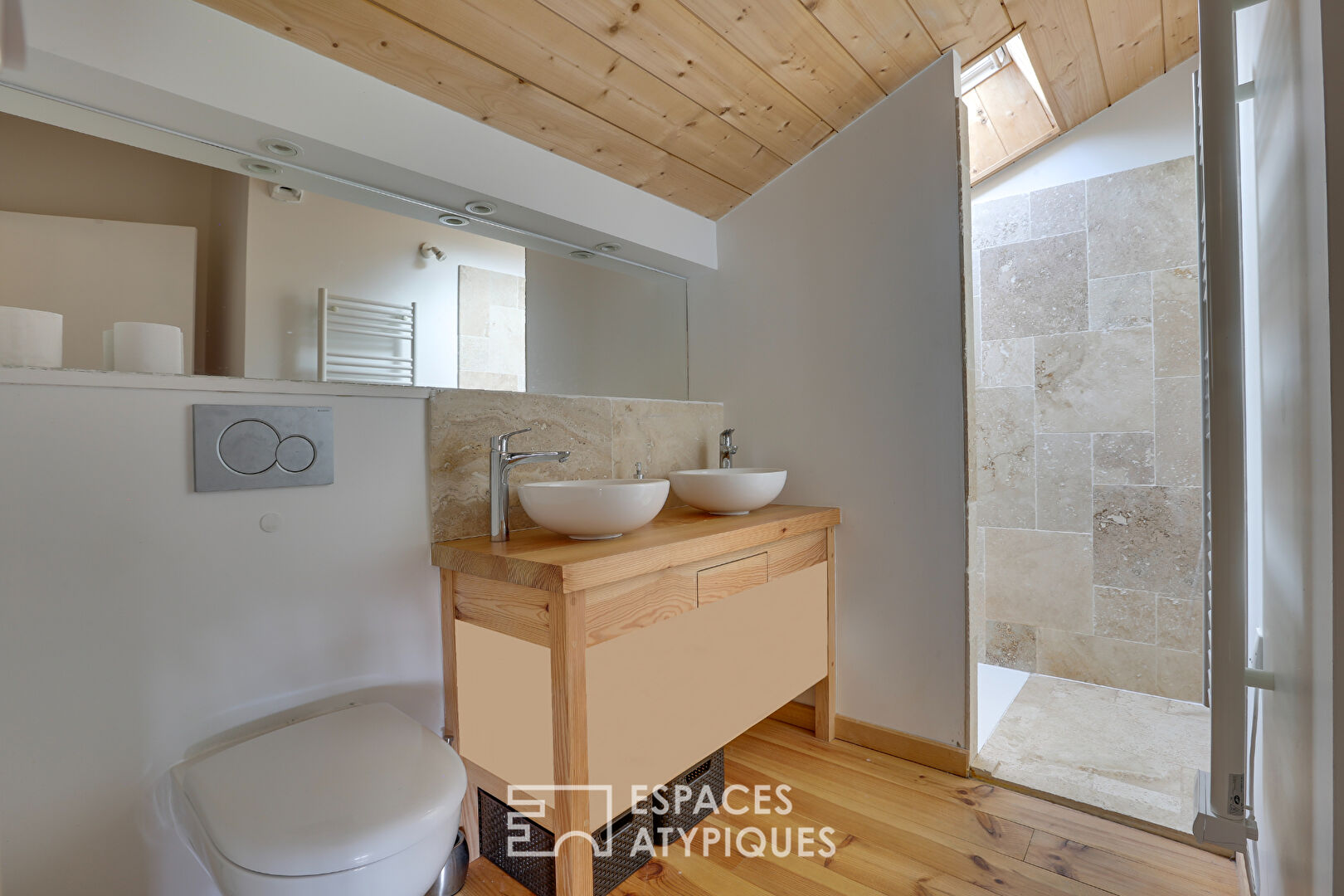 Ecological house in Saint Julien En Born