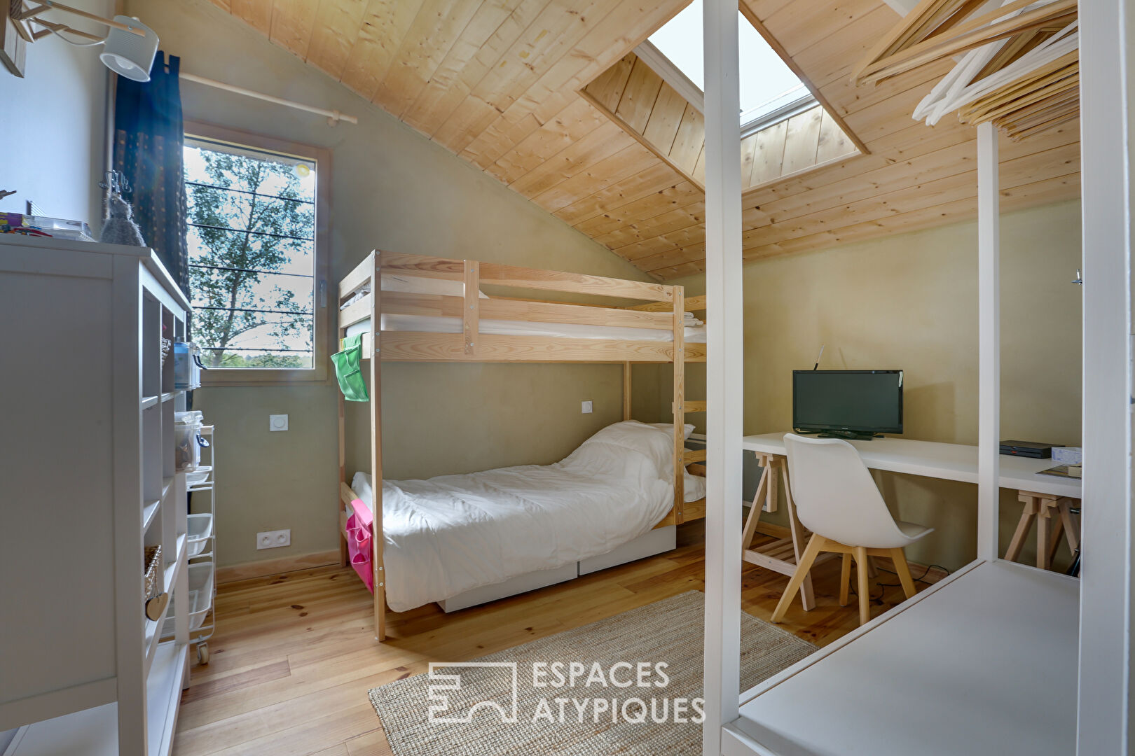 Ecological house in Saint Julien En Born