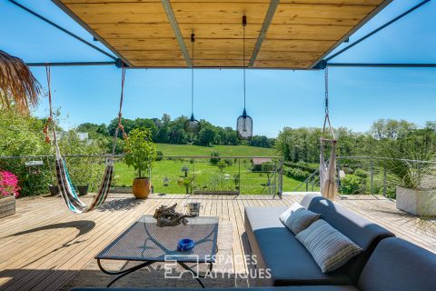 Villa à ossature métallique et sa vue sur la chaîne des Pyrénées