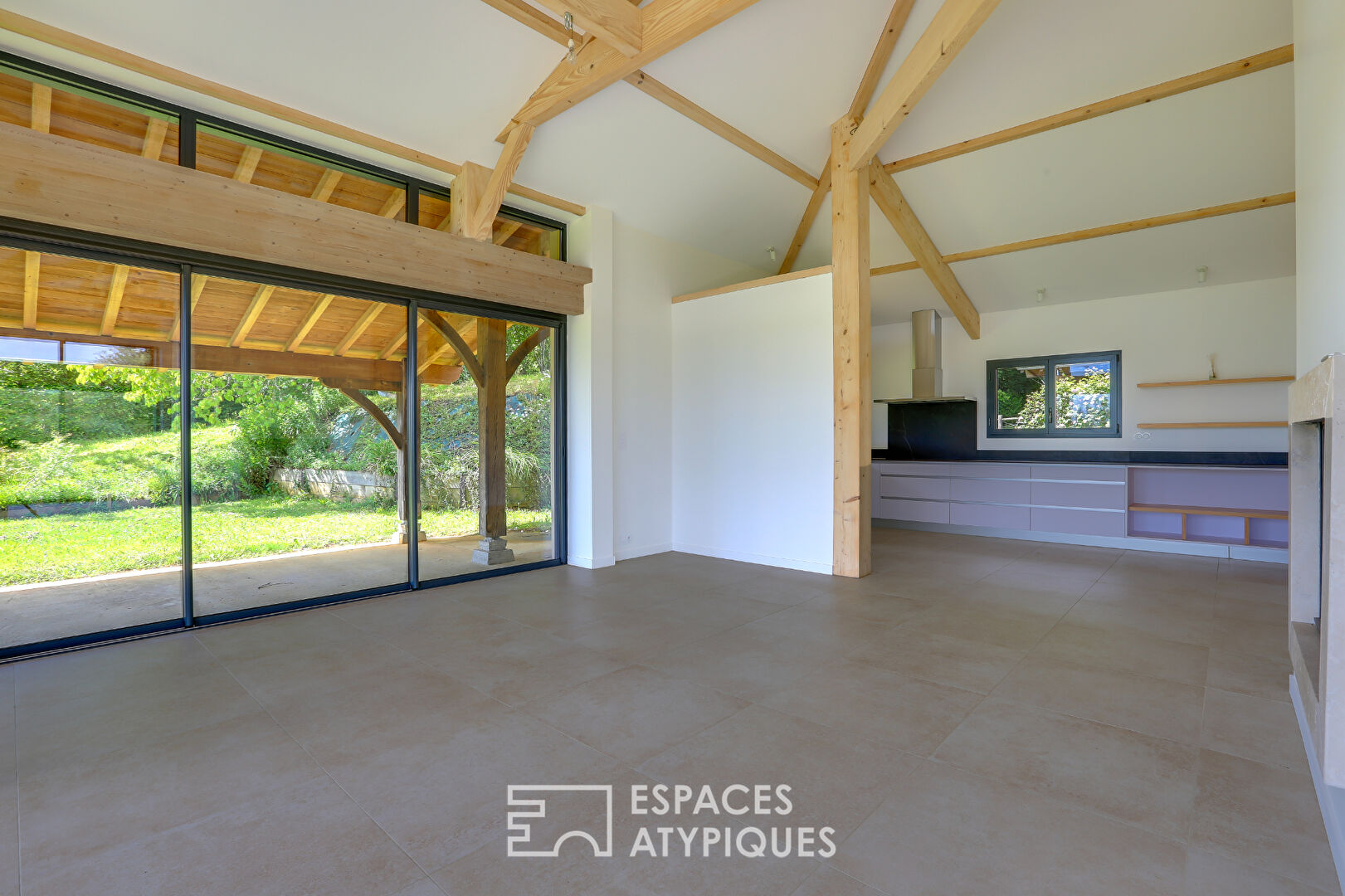 Maison d’architecte vue sur la chaîne des Pyrénées