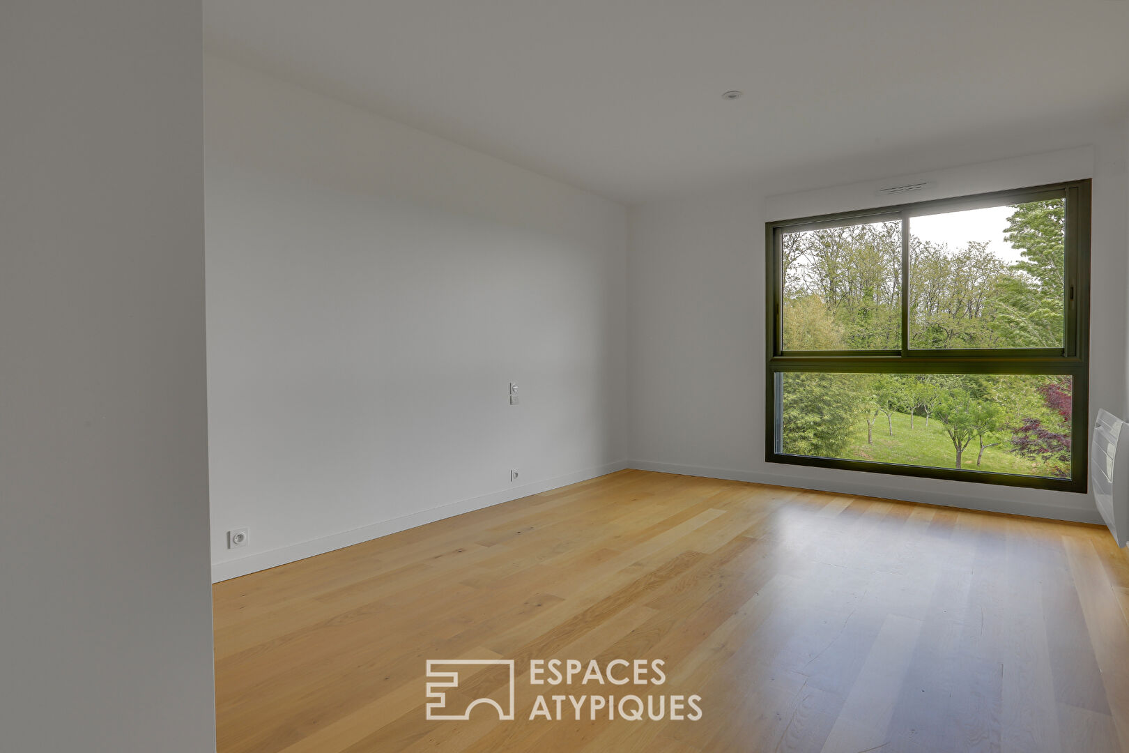 Maison d’architecte vue sur la chaîne des Pyrénées