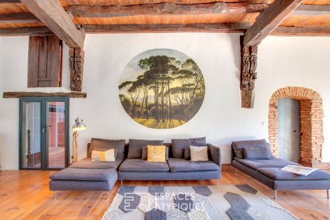 Vue Pyrénées et charme de l’ancien : propriété familiale avec dépendance et piscine