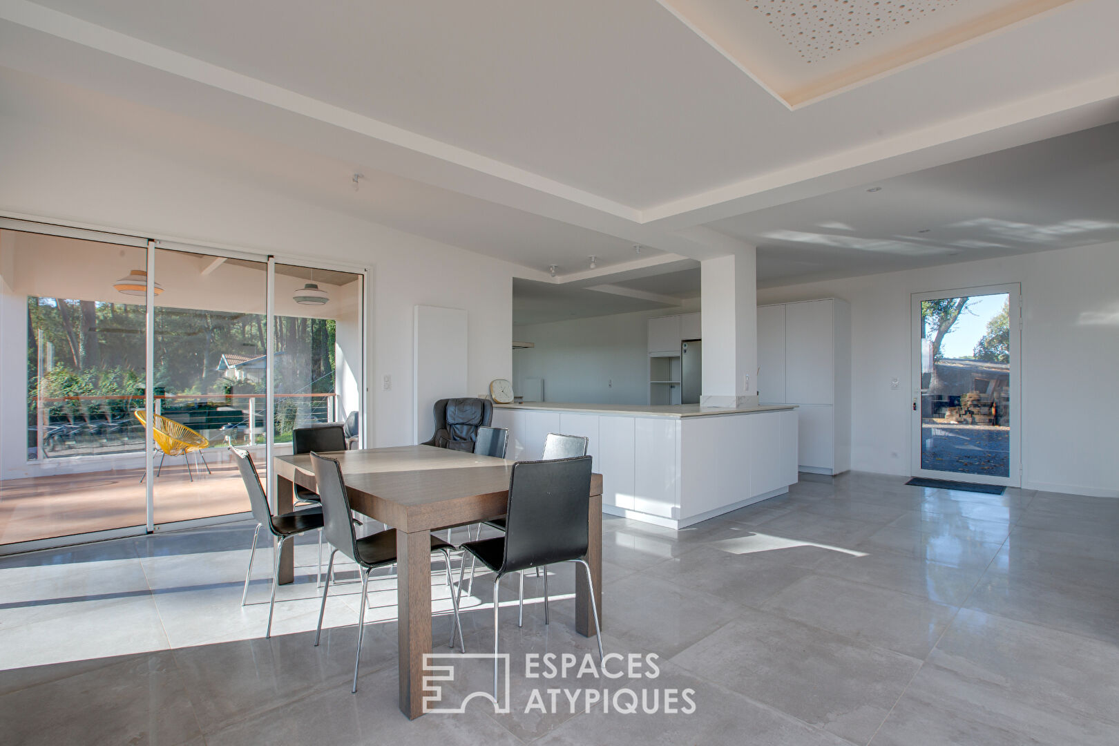 Exceptional property with panoramic views of the Pyrenees