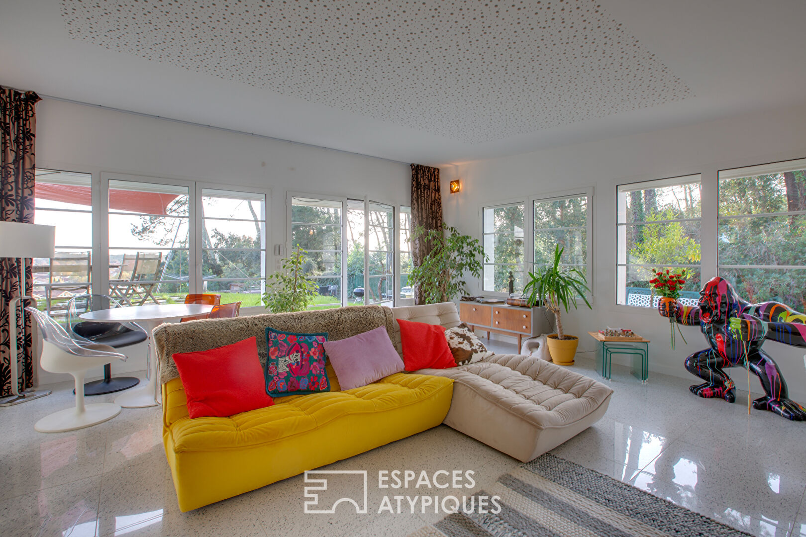 Exceptional property with panoramic views of the Pyrenees