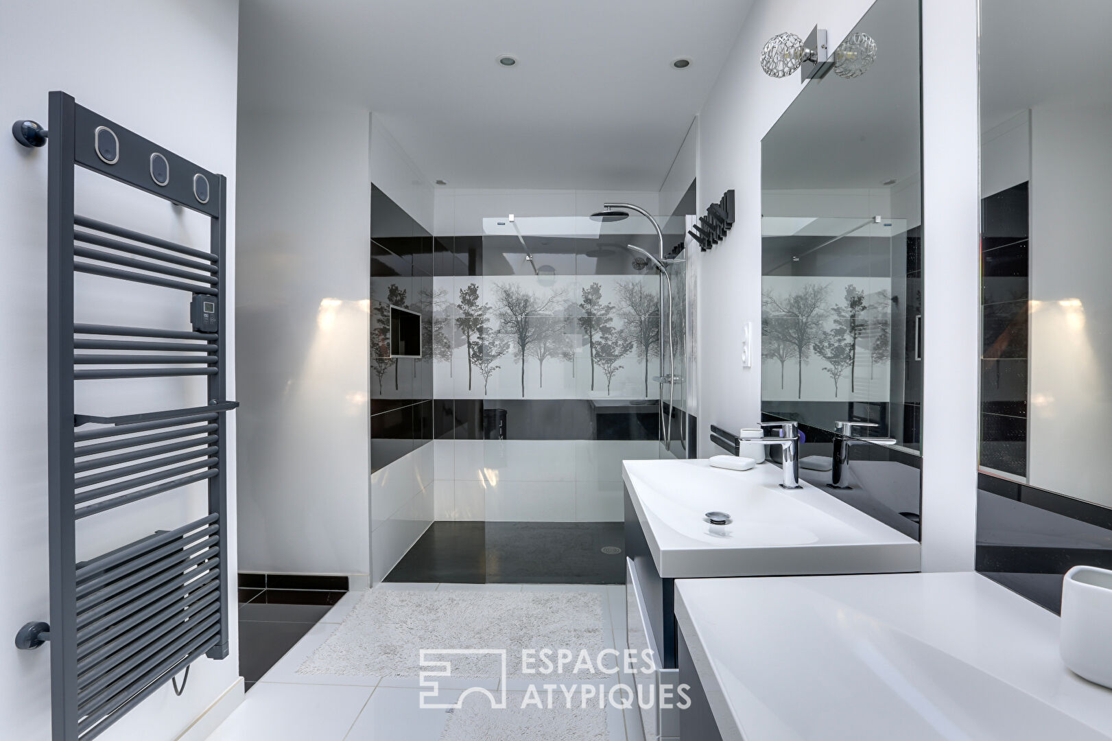 Villa d’architecte ultra-contemporaine aux portes de l’océan