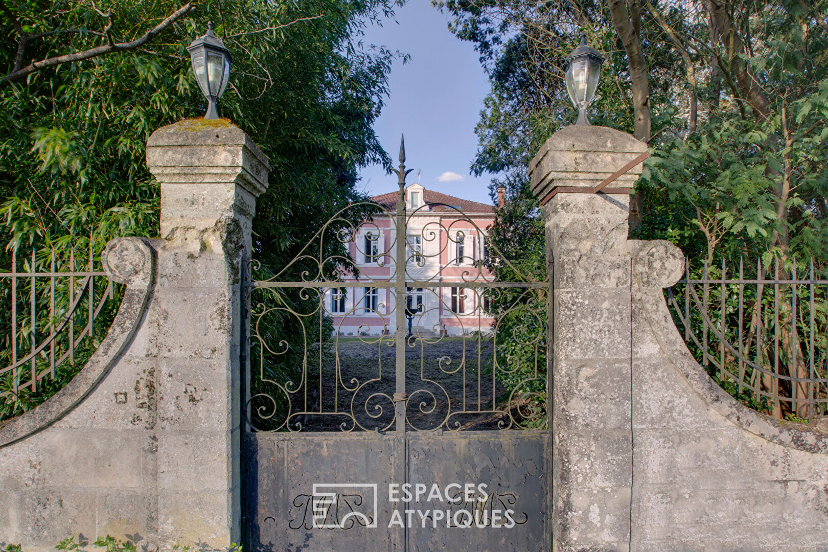 Domaine remarquable au coeur des Landes