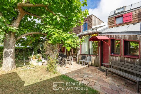 La maison d’architecte en bois.