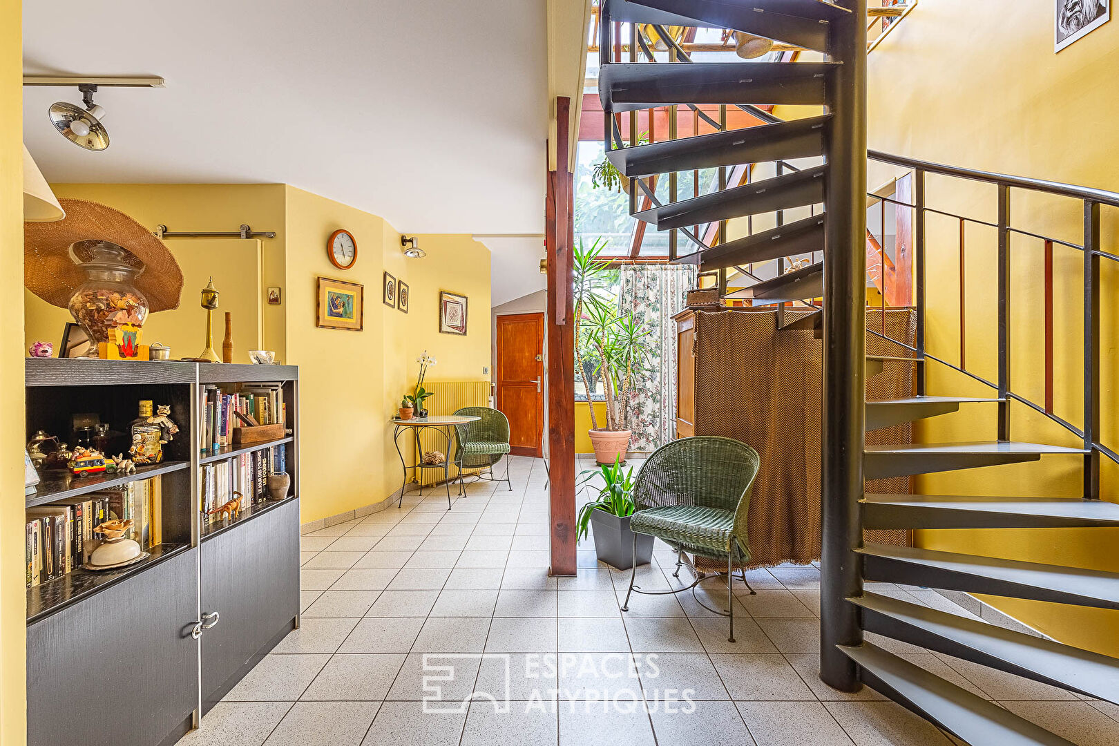 La maison d’architecte en bois.
