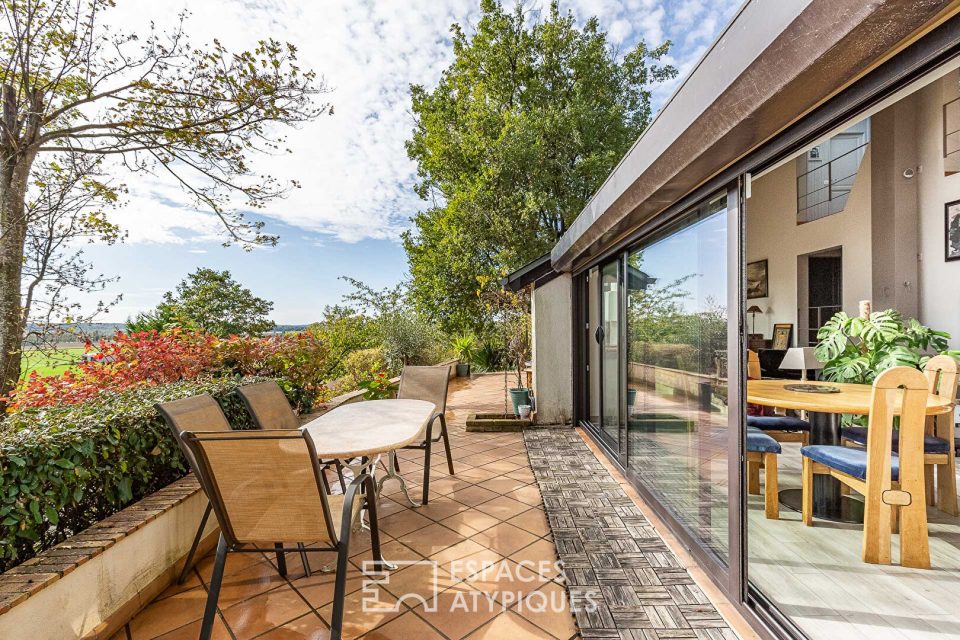 91590 LA FERTE ALAIS - La maison et sa terrasse plein Sud. - Réf. 120EAE