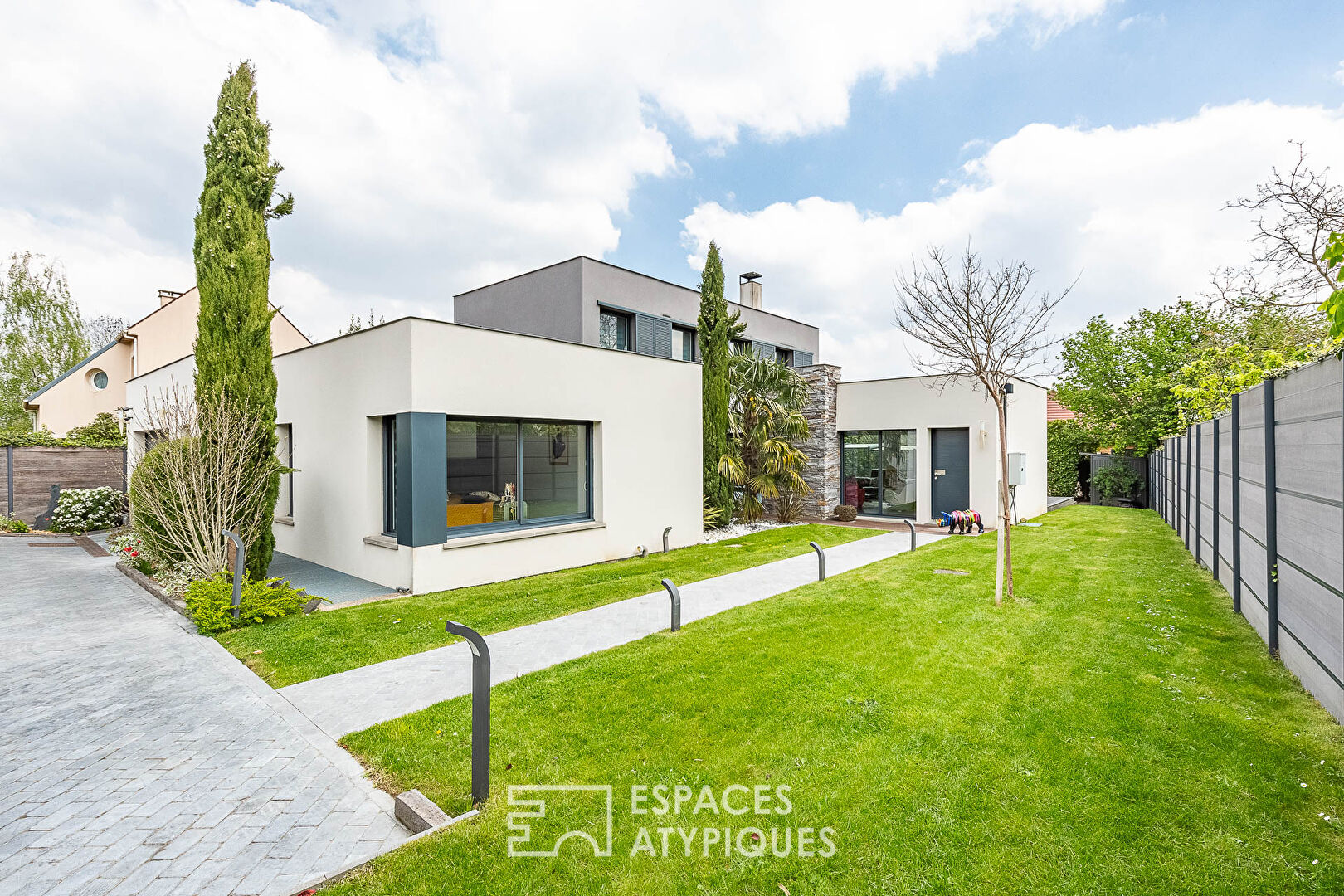La maison d’architecte dans un quartier recherché de Palaiseau
