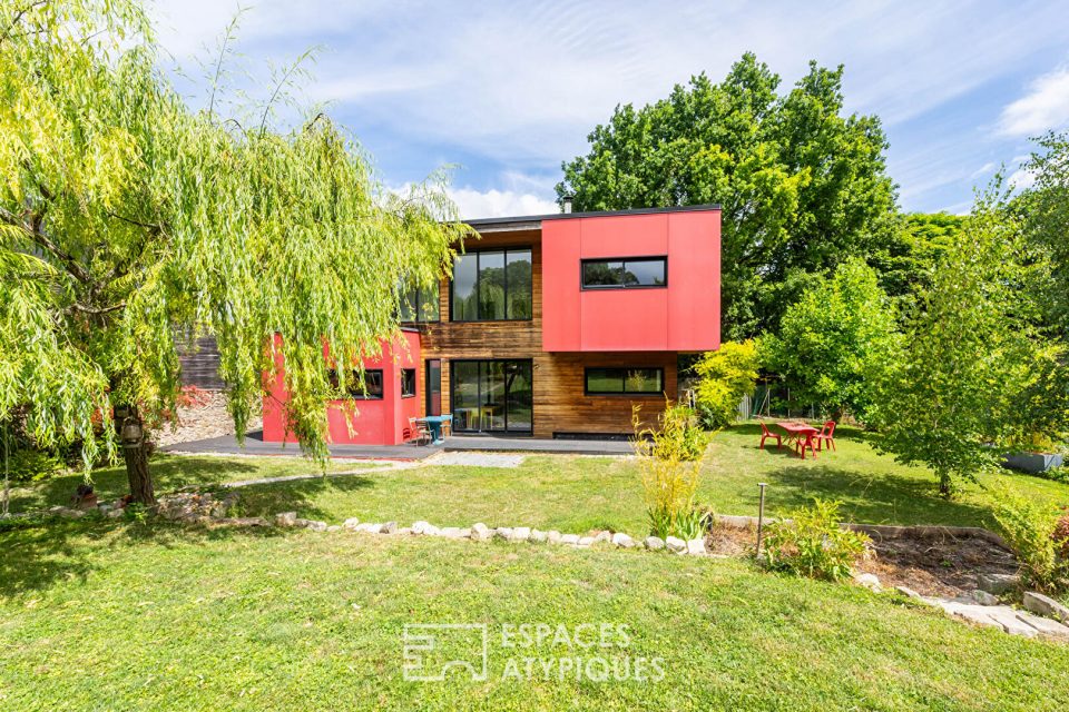 La maison en bardage bois éco-responsable.