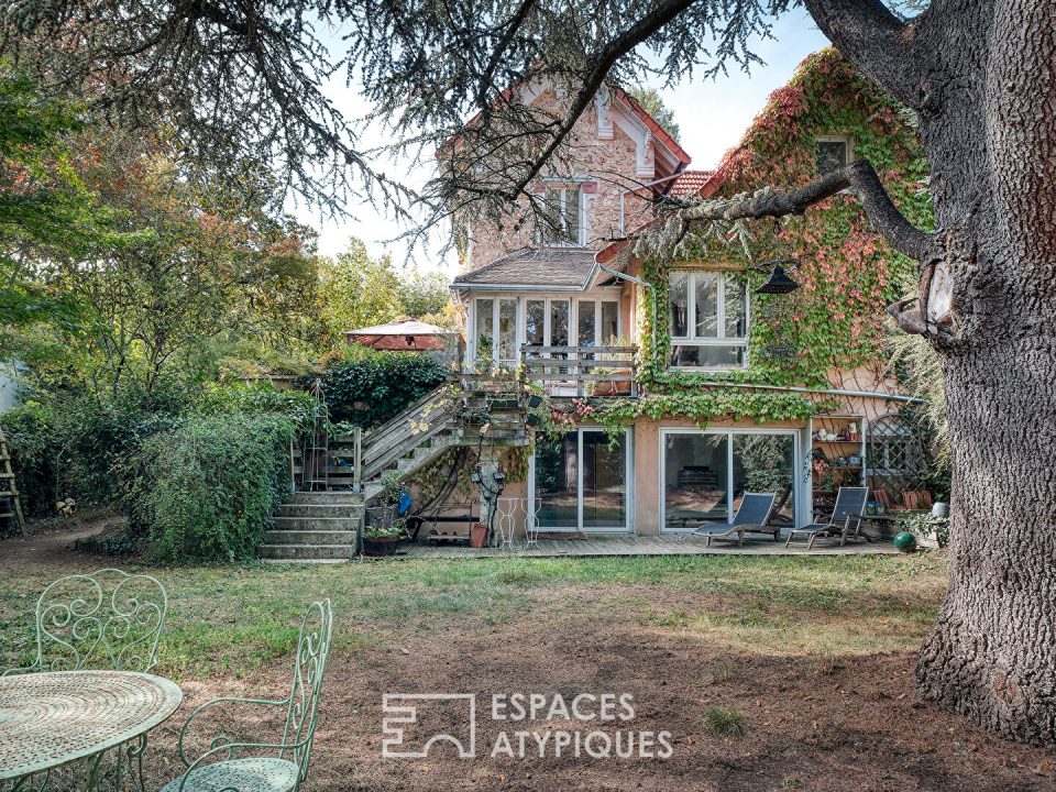 La meulière et ses glycines