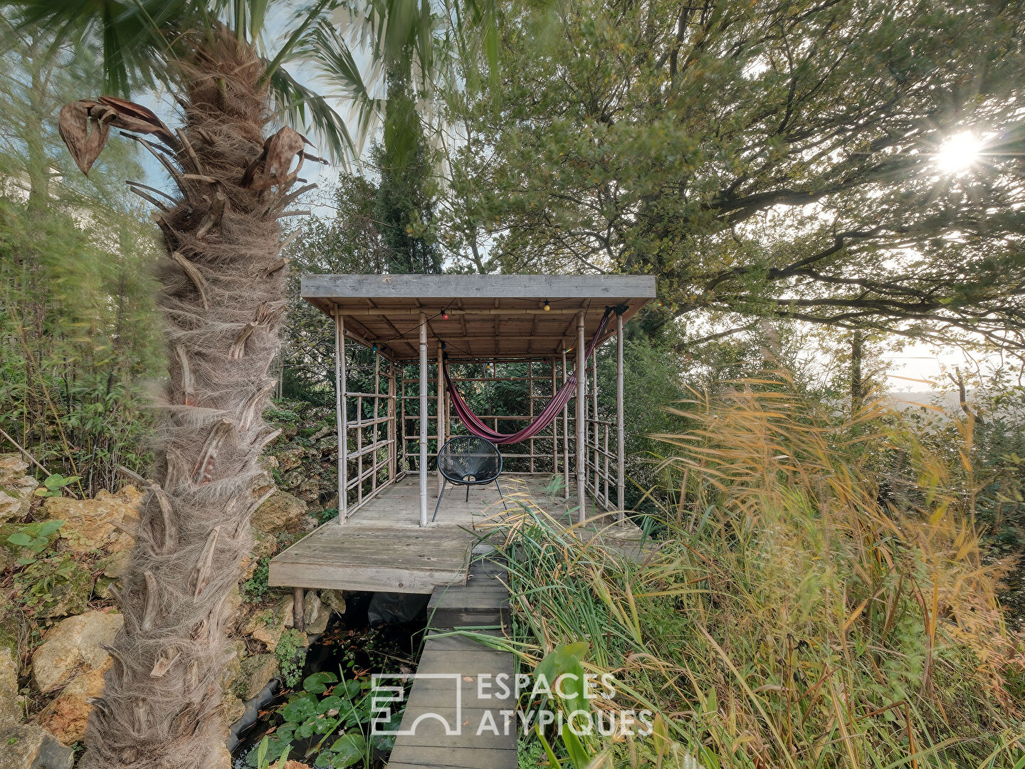 La Maison d’architecte en Bois et son écrin de verdure