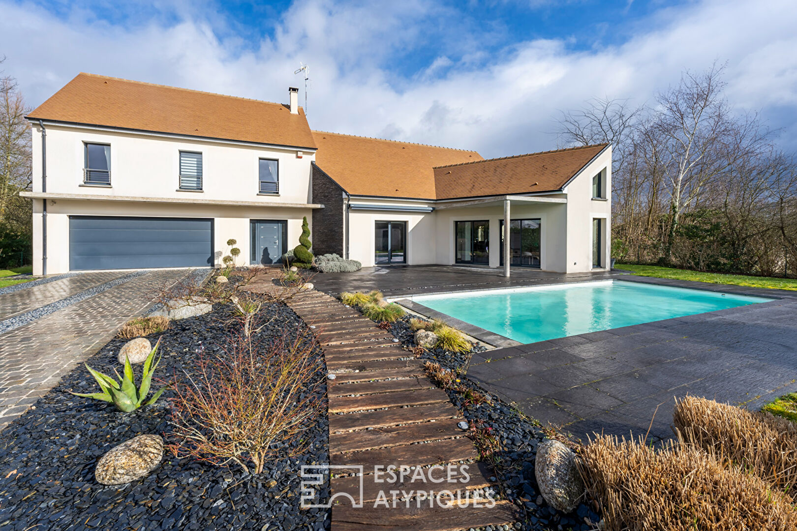 La Maison Contemporaine de Milly-la-Forêt