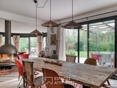 La maison d’architecte avec jardin et dans un environnement calme