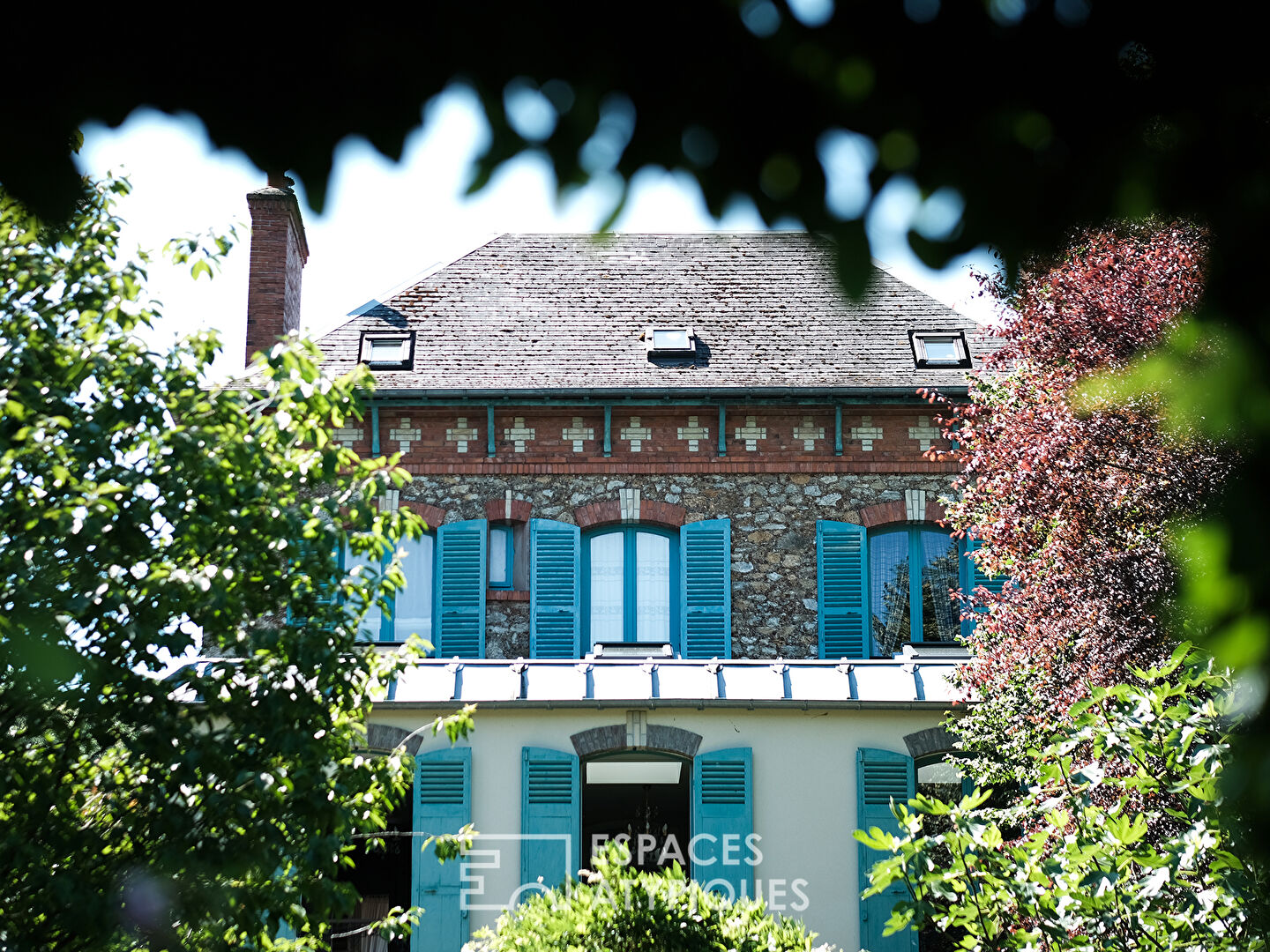 La belle propriété historique en bord de Juine