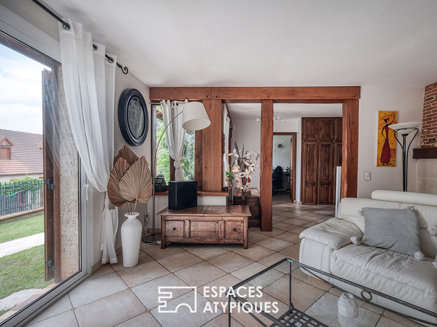 La maison familiale au calme avec sous-sol et jardin verdoyant