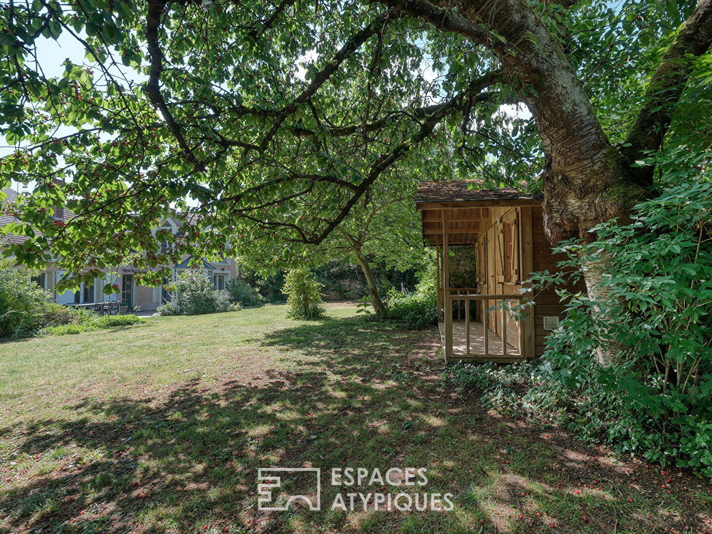 Maison de charme avec jardin arboré au coeur de Morsang-sur-Seine