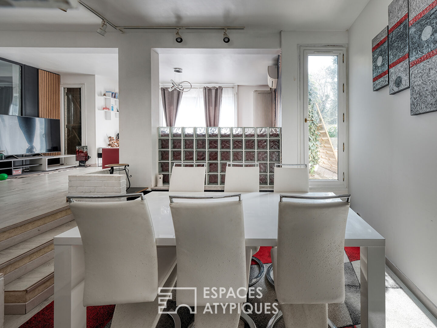 À Boutigny-sur-Essonne, une maison d’architecte entre nature, lumière et vie équestre