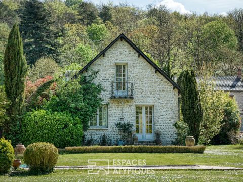La demeure de campagne dans un parc arboré au sud de Paris