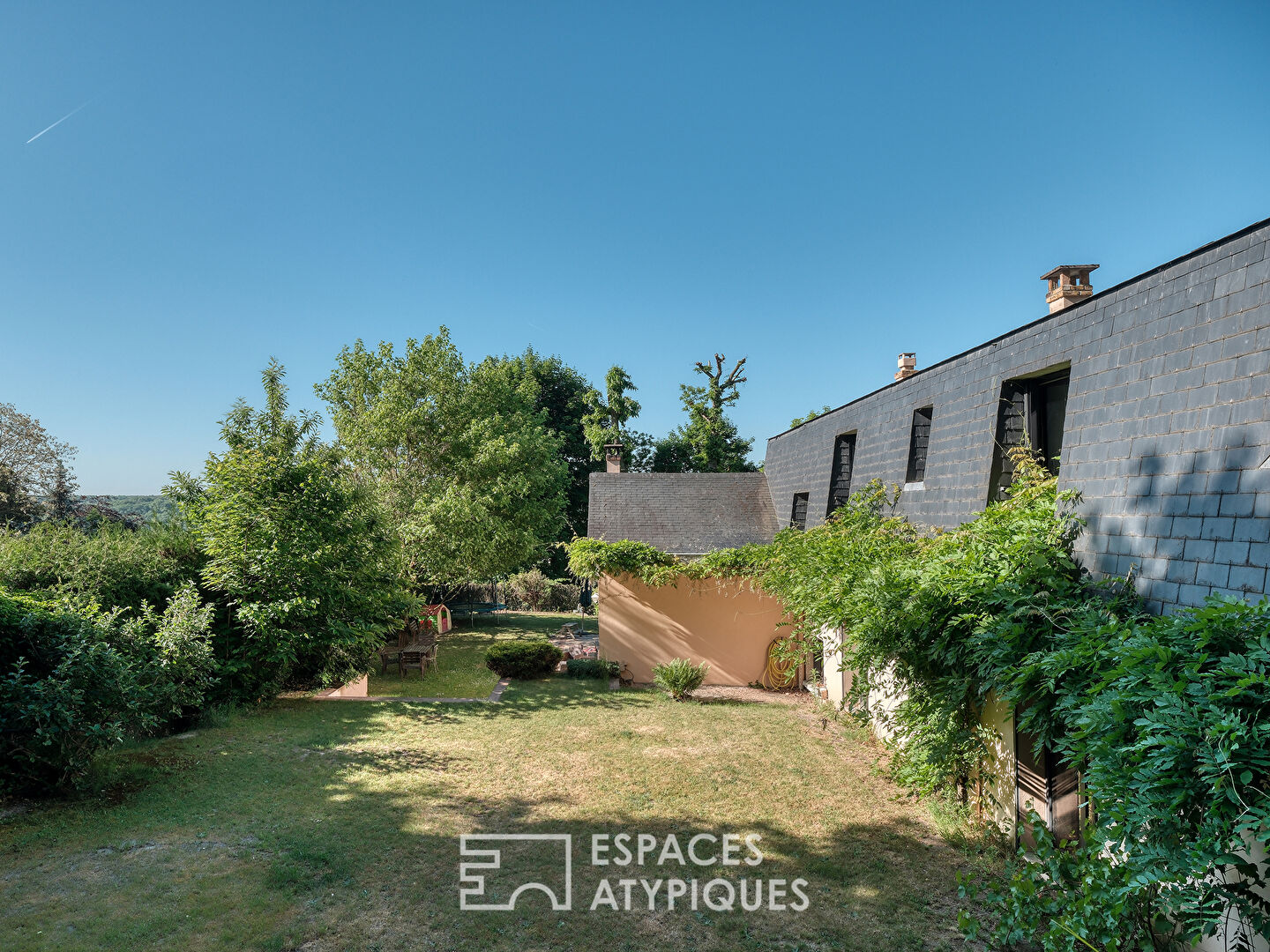 Une maison d’architecte aux portes de Paris