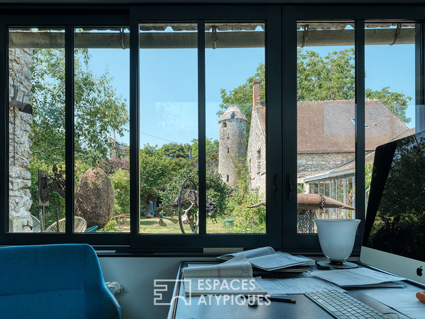 Maison d’artiste à Pussay au coeur de la campagne